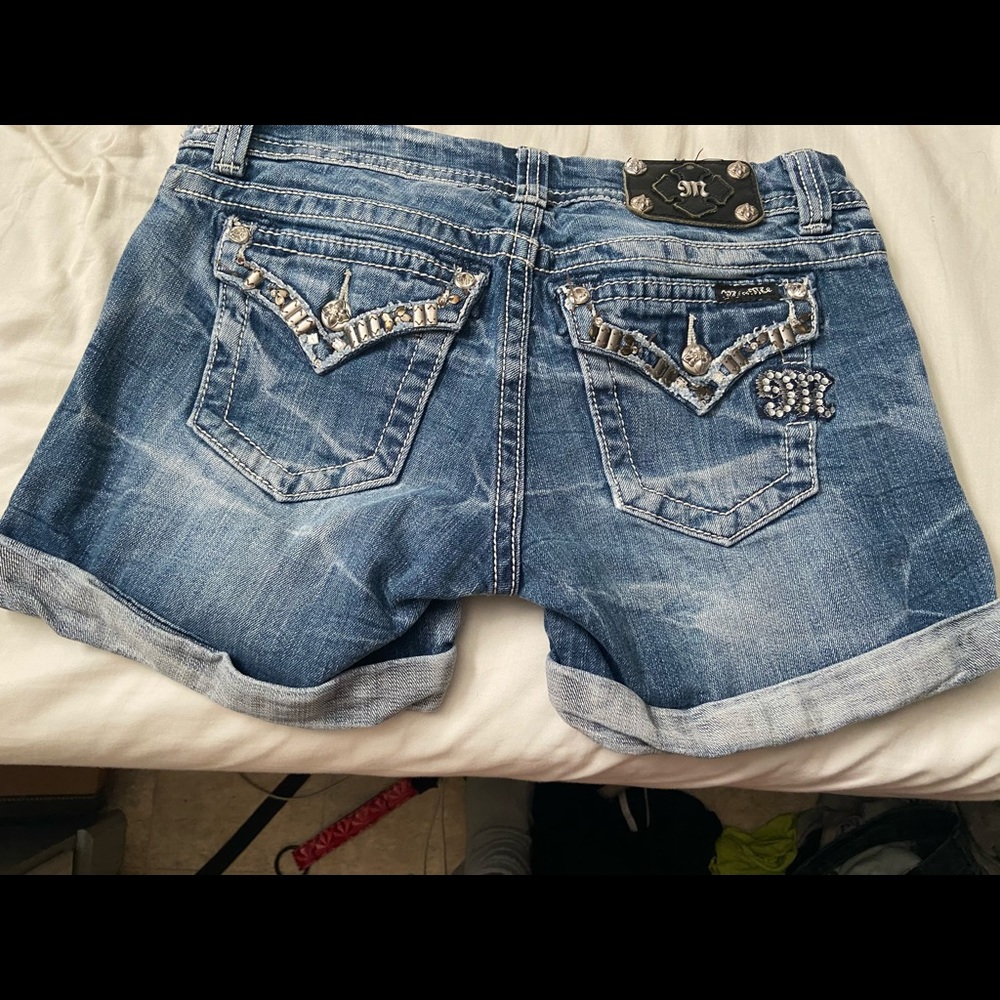 Miss me shorts size 27